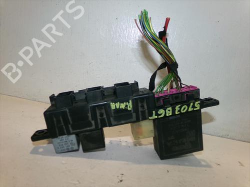 Fuse box SEAT LEON (1M1) 1.9 TDI | BP40279490E1 - Image 3