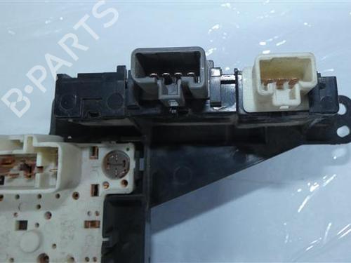Warning switch TOYOTA YARIS (_P1_) 1.3 (SCP12_, SCP13_, SCP12R, SCP13R) | BP24555625I22 - Image 4