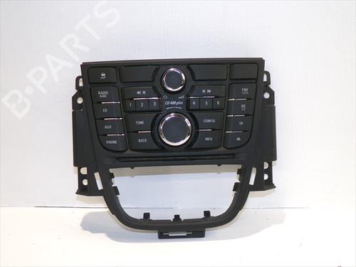 radio-opel-astra-j-p10-2009-2010-2011-2012-2013-2014-2015-2016-26204276 main image
