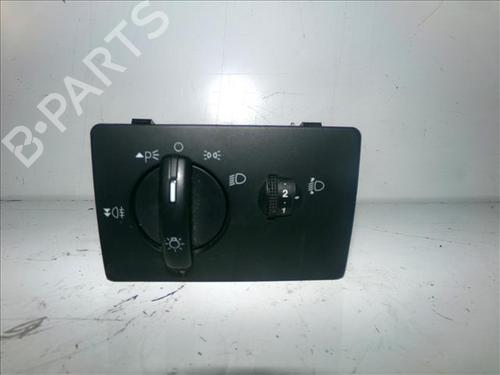 Used Headlight switch Headlight switch FORD FOCUS II (DA_, HCP, DP) 1.6 Ti (115 hp) 33423588 33423588