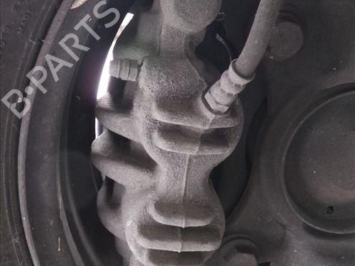 Used Right front brake caliper Right front brake caliper RENAULT MASTER III Van (FV) 2.3 dCi 125 RWD (FV0C, FV0D, FV0H, FV0J, FV0A, FV0K) (125 hp) 25596614 25596614