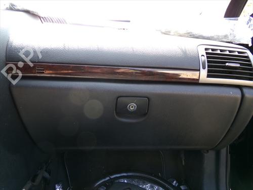 Handskerum Handskerum PEUGEOT 407 (6D_) 1.6 HDi 110 (6D9HZC, 6D9HYC) (109 hp) 34505945 34505945