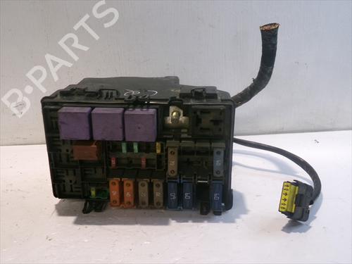 fuse-box-renault-espace-iv-jk01_-2002-39021556 main image