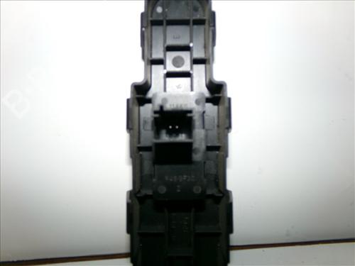 Right front window switch MITSUBISHI SAVRIN 2.4 | BP24561245I26 - Image 3