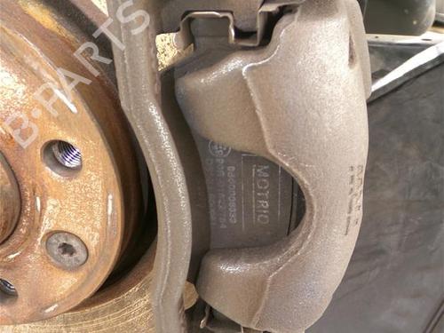 Used Right front brake caliper Right front brake caliper RENAULT CLIO III (BR0/1, CR0/1) 1.2 16V (BR02, BR0J, BR11, CR02, CR0J, CR11) (75 hp) 30966380 30966380