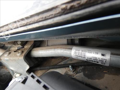 Used Front wiper motor Front wiper motor SEAT EXEO (3R2) 2.0 TDI (143 hp) 24557629 24557629