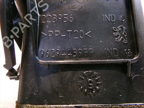 Air vent PEUGEOT 607 (9D, 9U) 2.7 HDi 24V | BP25937097I21 