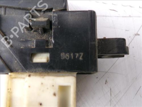 Right front window switch NISSAN PICK UP (D22) 2.5 TD 4WD | BP24928368I26 - Image 3