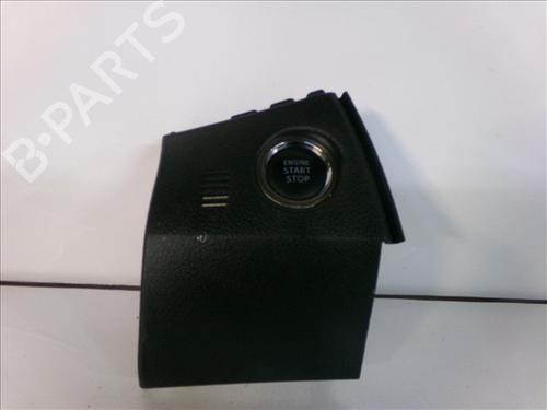 electronic-module-toyota-auris-estate-_e18_-2013-2014-2015-2016-2017-2018-25302055 main image