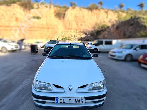Used Parts RENAULT MEGANE I Classic (LA0/1_) 1.4 (LA0E, LA0V) 4636756