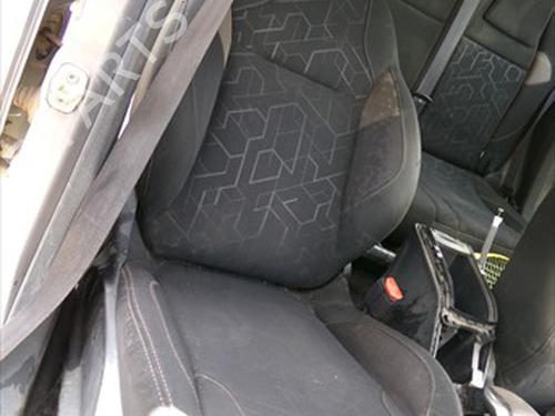 Used Right front seat Right front seat PEUGEOT 2008 I (CU_) 1.6 HDi (92 hp) 35894684 35894684