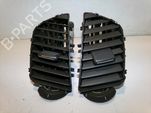 air-vent-opel-insignia-a-g09-2008-2009-2010-2011-2012-2013-2014-2015-2016-2017-40597608 main image