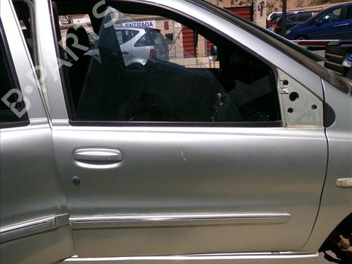 Used Right front door Right front door TATA INDIGO MARINA (4_V2) 1.4 DICOR (71 hp) 33423933 33423933