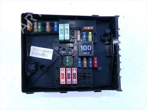 Fuse box VW GOLF V (1K1) 1.6 FSI | BP31798799E1 - Image 1