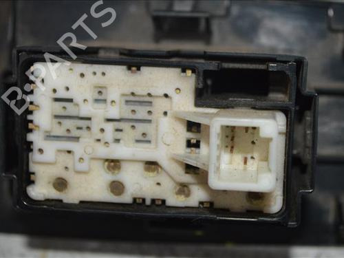 Right front window switch TOYOTA AURIS (_E18_) 1.4 D-4D (NDE180_, NDE180R) | BP24560923I26 - Image 4