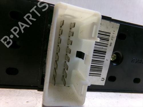 Left front window switch KIA CEE'D Hatchback (ED) 2.0 CRDi 140 | BP26204681I27 - Image 4