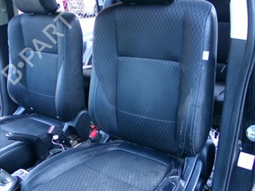 Used Left front seat Left front seat MITSUBISHI OUTLANDER III (GG_W, GF_W, ZJ, ZL, ZK) 2.0 Hybrid 4WD (GG2W) (200 hp) 33423299 33423299