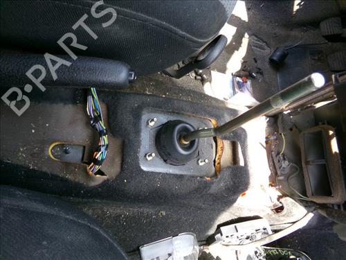 Used Gear lever Gear lever PEUGEOT 206 Hatchback (2A/C) 1.4 i (75 hp) 27444307 27444307