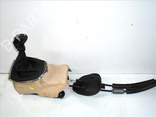 Used Gear lever Gear lever PEUGEOT 208 II (UB_, UP_, UW_, UJ_) 1.2 PureTech 75 (75 hp) 24561877 24561877
