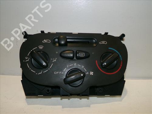 Used Climate control Climate control PEUGEOT 206 Hatchback (2A/C) 1.4 i (75 hp) 29813291 29813291