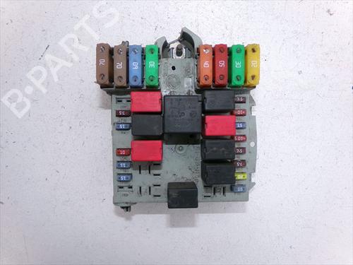 Used Fuse box Fuse box LANCIA MUSA (350_) 1.4 (350.AXA11, 350.AXA1A) (95 hp) 32084149 32084149