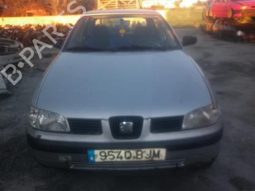 Brugte SEAT CORDOBA (6K1, 6K2)  1.6 i  4772621