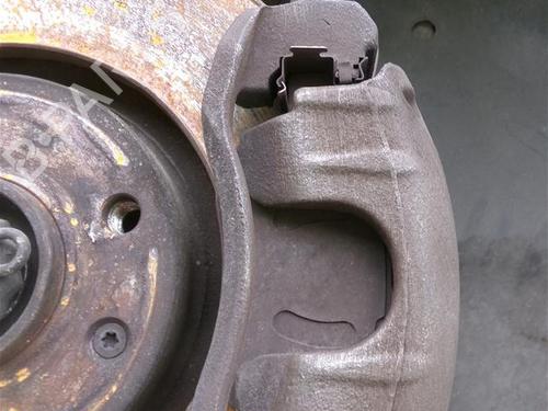 Used Right front brake caliper Right front brake caliper PEUGEOT 307 Break (3E) 1.6 HDi 110 (109 hp) 25280017 25280017