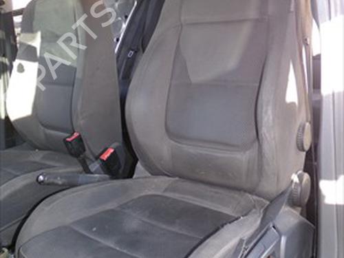 Used Left front seat Left front seat VW GOLF PLUS V (5M1, 521) 2.0 TDI (140 hp) 39048110 39048110