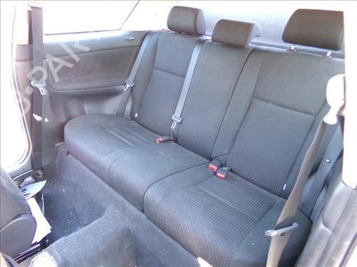 Sæde Bagtil Sæde Bagtil TOYOTA COROLLA (_E12_) 2.0 D-4D (CDE120R, CDE120L_) (116 hp) 26283800 26283800