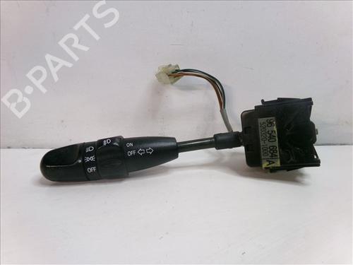 Used Headlight switch Headlight switch CHEVROLET MATIZ (M200, M250) 1.0 (67 hp) 24563387 24563387