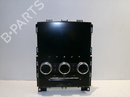 Used Display monitor Display monitor RENAULT MEGANE IV Hatchback (B9A/M/N_) 1.5 Blue dCi 115 (B9A6) (116 hp) 32208076 32208076