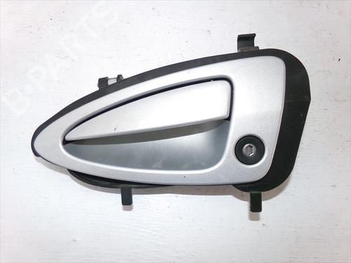 Used Front left exterior door handle Front left exterior door handle FORD COUGAR (EC_) 2.5 V6 24V (170 hp) 40061748 40061748