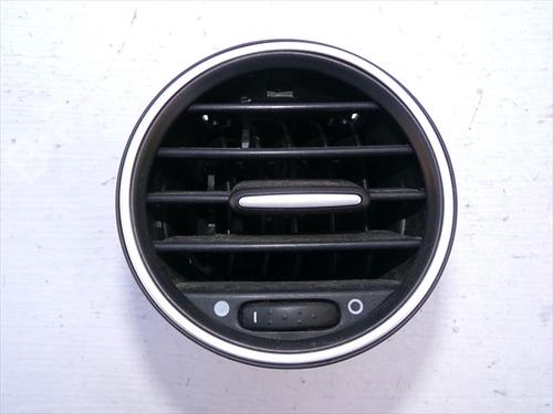 Used Air vent Air vent FIAT LINEA (323_, 110_) 1.3 D Multijet (323AXB1A) (95 hp) 40597759 40597759