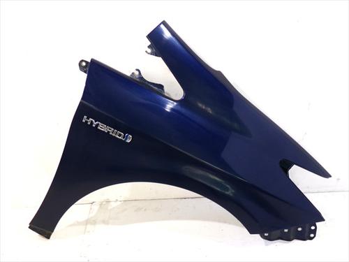 right-front-fenders-toyota-prius-_w3_-2008-2009-2010-2011-2012-2013-2014-2015-2016-24562642 main image