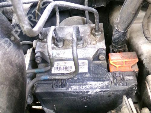 ABS Bremseaggregat ABS Bremseaggregat HYUNDAI TRAJET (FO) 2.0 CRDi (113 hp) 37508477 37508477