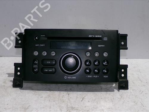 Used Radio Radio SUZUKI GRAND VITARA II (JT, TE, TD) 1.9 DDiS All-wheel Drive (JT419, TD44, JB419WD, JB419XD,... (129 hp) 25753100 25753100