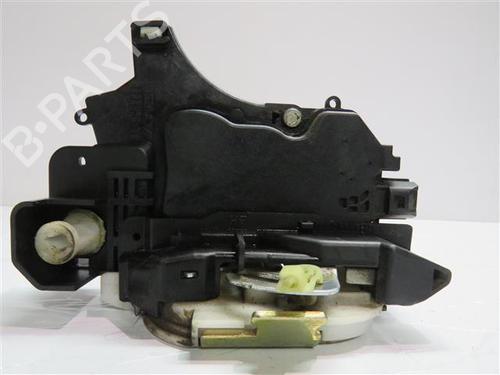 Used Front right lock Front right lock MITSUBISHI COLT IV (CA_A) 1.3 GLi 12V (CA1A) (75 hp) 24556023 24556023