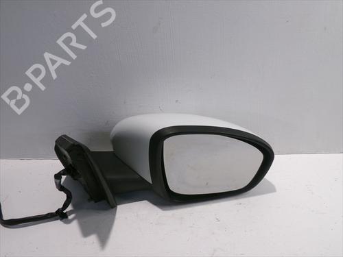 Used Right mirror Right mirror 32208080 32208080