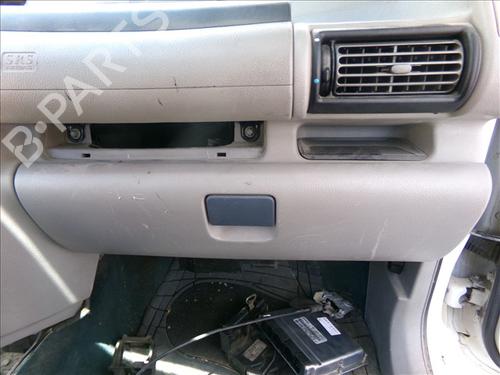 Used Glove box Glove box LAND ROVER FREELANDER I (L314) 2.0 Td4 4x4 (112 hp) 27555370 27555370