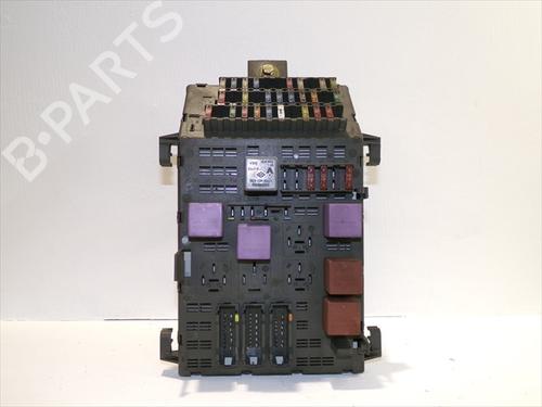 Used Fuse box Fuse box RENAULT LAGUNA I (B56_, 556_) 1.9 dTi (B56J) (98 hp) 33265544 33265544