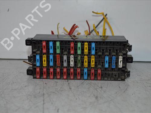Used Fuse box Fuse box RENAULT KANGOO (KC0/1_) D 65 1.9 (KC0E, KC02, KC0J, KC0N) (64 hp) 26204020 26204020
