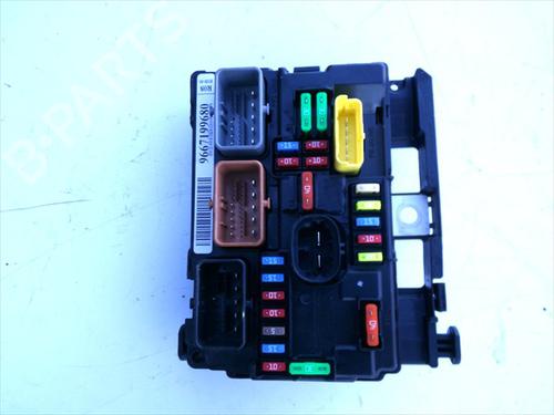 Used Fuse box Fuse box CITROËN C3 II (SC_) 1.2 VTi 82 (82 hp) 36318915 36318915
