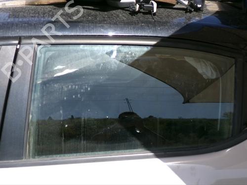 Used Rear left door window Rear left door window 38615346 38615346