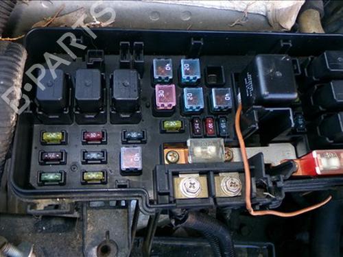 Used Fuse box Fuse box HONDA HR-V (GH_) 1.6 16V (GH1, GH3) (105 hp) 30493897 30493897