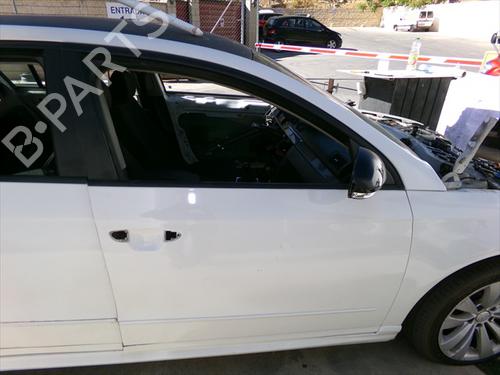 Used Right front door Right front door 39526399 39526399