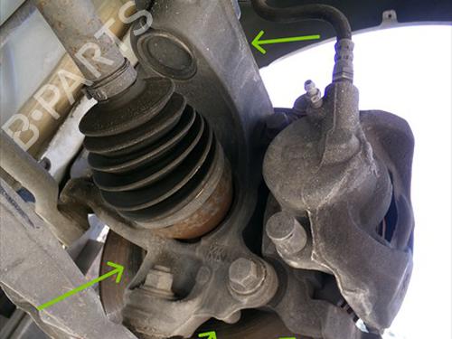 Used Left front steering knuckle Left front steering knuckle FORD MONDEO IV (BA7) 2.0 TDCi (140 hp) 33715891 33715891