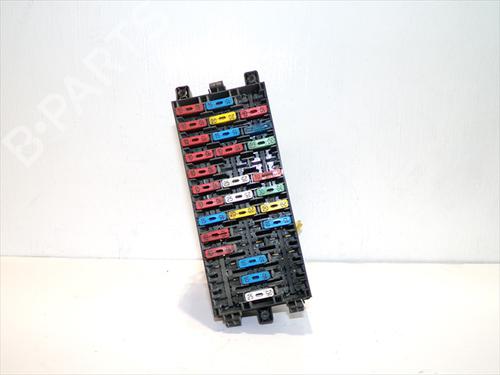 Used Fuse box Fuse box 37169485 37169485