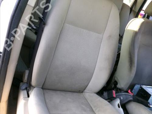 Used Right front seat Right front seat LAND ROVER FREELANDER 2 (L359) 2.2 TD4 4x4 (150 hp) 36553561 36553561