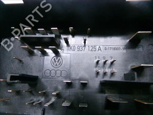 Fuse box SEAT ALTEA (5P1) 2.0 TDI 16V | BP24562231E1 - Image 3