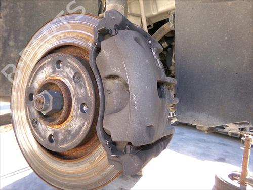Used Right front brake caliper Right front brake caliper CITROËN C3 II (SC_) 1.2 VTi 82 (82 hp) 33264820 33264820